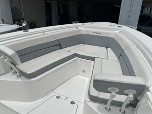 2018 Everglades 335 Center Console 26 