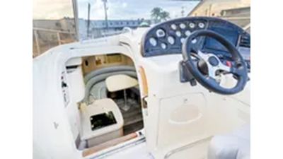 2004 Cranchi Endurance 33 28 
