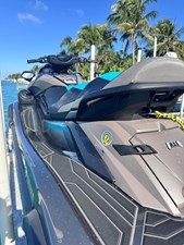 WAVE RUNNER YAMAHA FX CRUISER HO 2023 17 