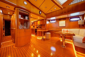 IKARON 3 Main Salon