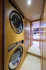 THANKS BUDS 34 Companionway Laundry  