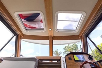 2025 Cutwater 248 Coupe - Jensen Beach, FL 26 2024 Cutwater 248 Coupe