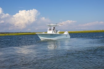 2016 Sea Hunt 234 Ultra 10 