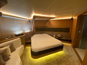 2019 Monte Carlo Yachts MCY 76 31 