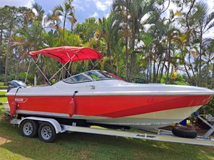 - 0 1_1988 22ft Boston Whaler Temptation 2200