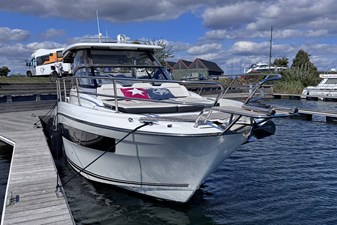 JEANNEAU CAP CAMARAT 10.5 WA SERIE2 25 