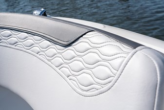 Bayliner M15  23 