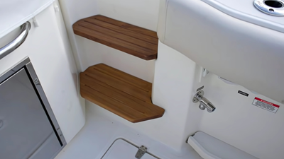 35 ft 2020 Boston Whaler 350 Realm, Yacht Kings 26 35 ft 2020 Boston Whaler 350 Realm (15)