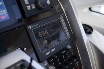 Veronique 11 2005 PERSHING 50 - MAN Display