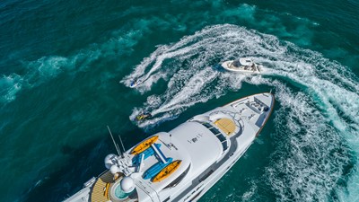 I Love This Boat 4 Water Toys