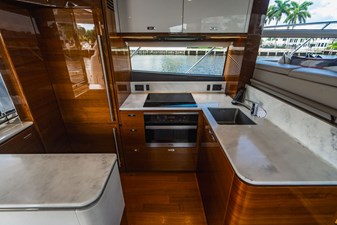 Endeavor 68 DSC06542