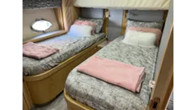 2006 Sunseeker Predator 82 13 