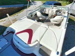 2008 Bryant 210 Bowrider 11 GOPR0618