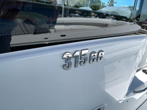 2025 Everglades 315CC 27 