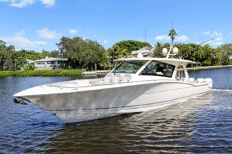 - 3 4_2020 53' Scout 530 LXF