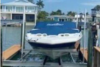 2018 NauticStar 203 DC Sport Deck 2 3