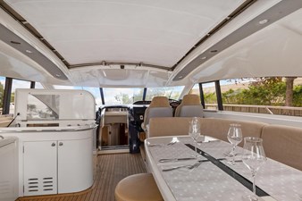 Takia 16 16_2001 65ft Princess V65 TAKIA