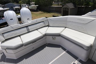 - 5 6_2022 36ft Regal LX36