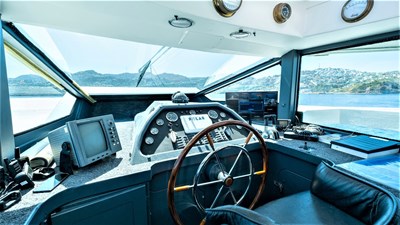  42 M STEEL  MOTOR YACHT 44 