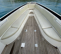 2012 Novurania Chase 38 28 29
