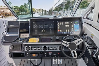 - 25 26_2023 43ft Formula 430 SSC