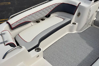 2022 Splendor 240 Platinum 45 46