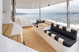 SEA SPUR 4 Aft Deck