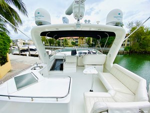 The Motley Crew 84 85_2003 57ft Navigator THE MOTLEY CREW