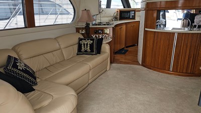 2000 Carver 450 Voyager Pilothouse 28 