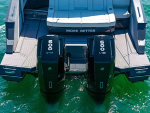 Cruisers Yachts 42 GLS OB 9 42' Yacht Cruisers GLS-9