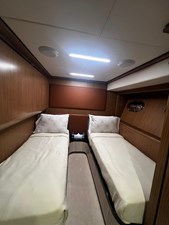 SG 19 Twin cabin