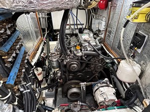ACADIA 46 Engine, Fwd