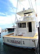 1990 Viking 52 Convertible Sportfish 34 35