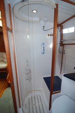 FIRST LIGHT 33 Shower Stall