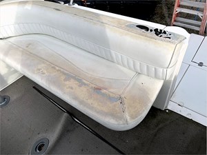 2003 Cruisers 3075 Express 39 