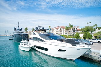 - 1 2_2018 86ft Sunseeker 86 Yacht ALEXA