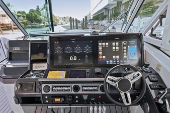 - 24 25_2023 43ft Formula 430 SSC