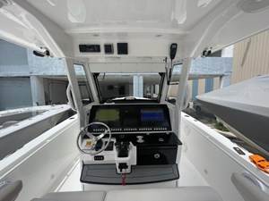 2018 Everglades 335 Center Console 46 