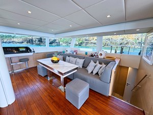 FEEL THE BLUE 26 Sunreef 60 FEEL THE BLUE 28