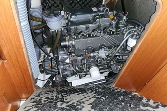 2005 Beneteau Cyclades 43 66 