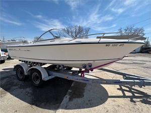 2001 Sea Hunt Escape 200 5 
