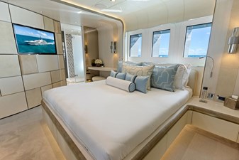 MOONRAKER 24 