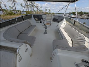 58 HATTERAS 1990 SPORTFISH 22 