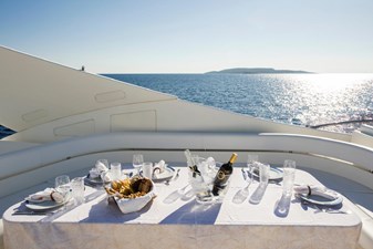 FERRETTI 881 6 