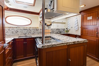 ANNE 38 SYAnne-RT0948-SYAnne-RT0952