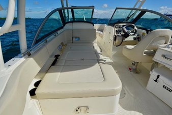 Boston Whaler 230 Vantage 13 13