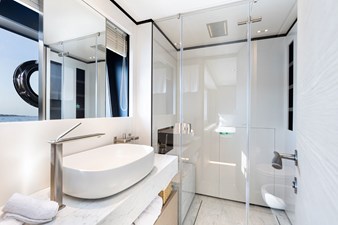 HAIAMI 44 GUEST BATHROOM (2)