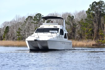 2001 Motor Yacht Sports Cat 44 10 