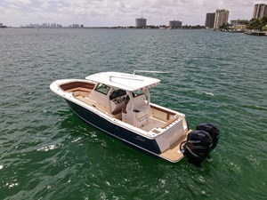 2022 Scout 330 LXF 12 