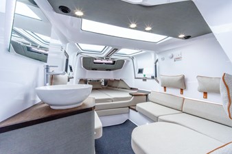 2021 Axopar 37 XC 7 